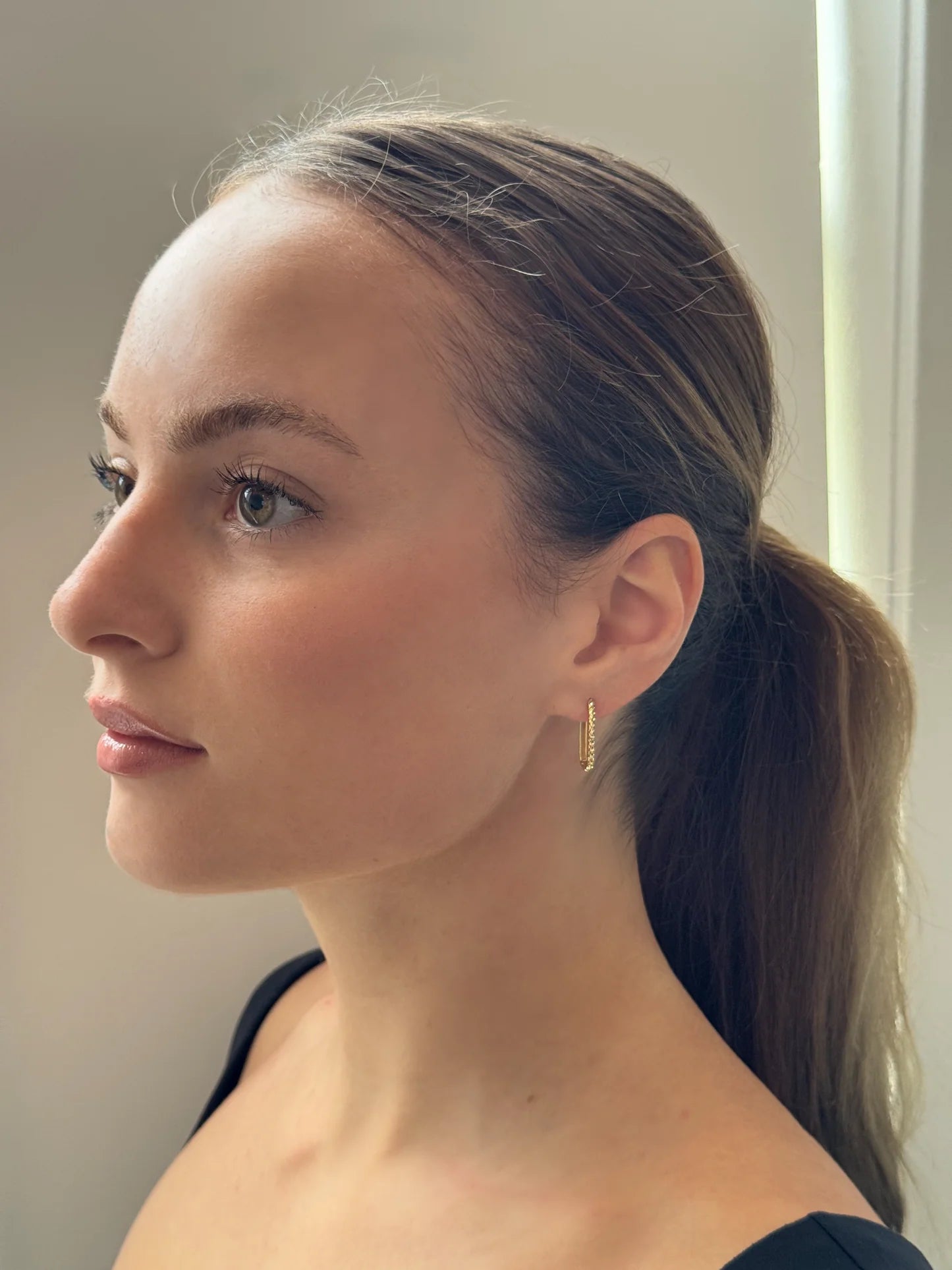 Textured "diamond cut" square hoop earrings