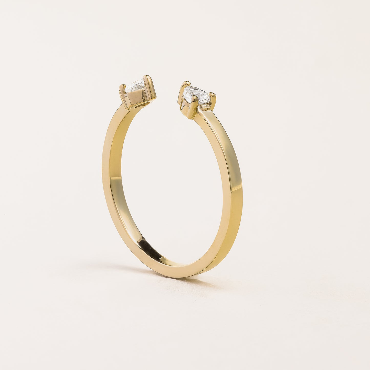 Toi et Moi Heart Shaped Diamonds Ring