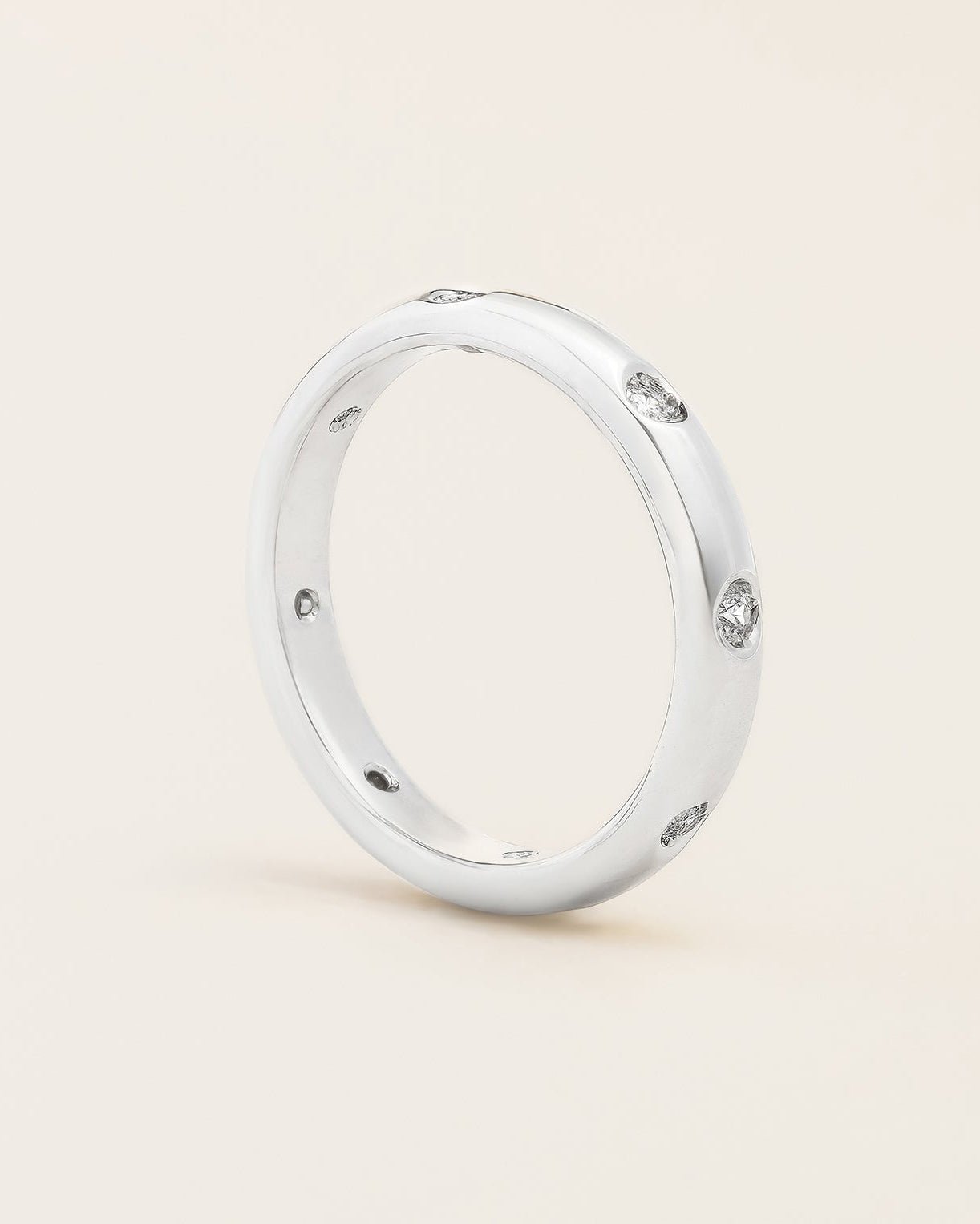 Round Diamond Wedding Band