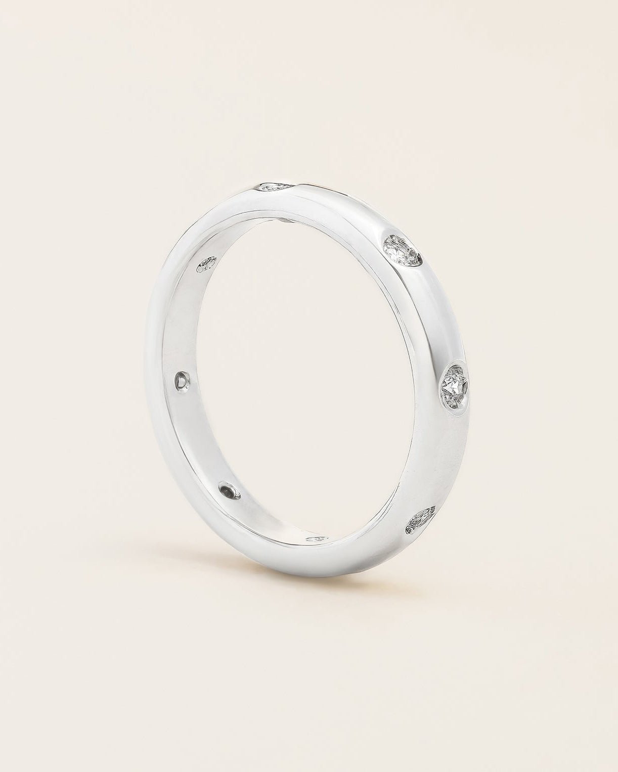 Round Diamond Wedding Band