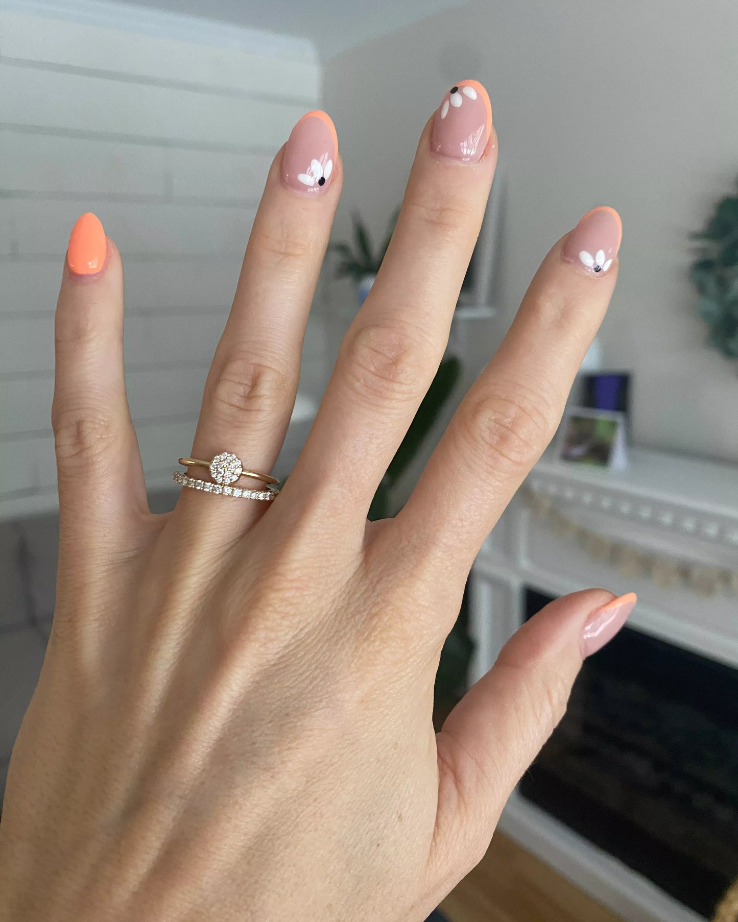 Round Micro Pavé Diamond Ring (Ready-to-ship)