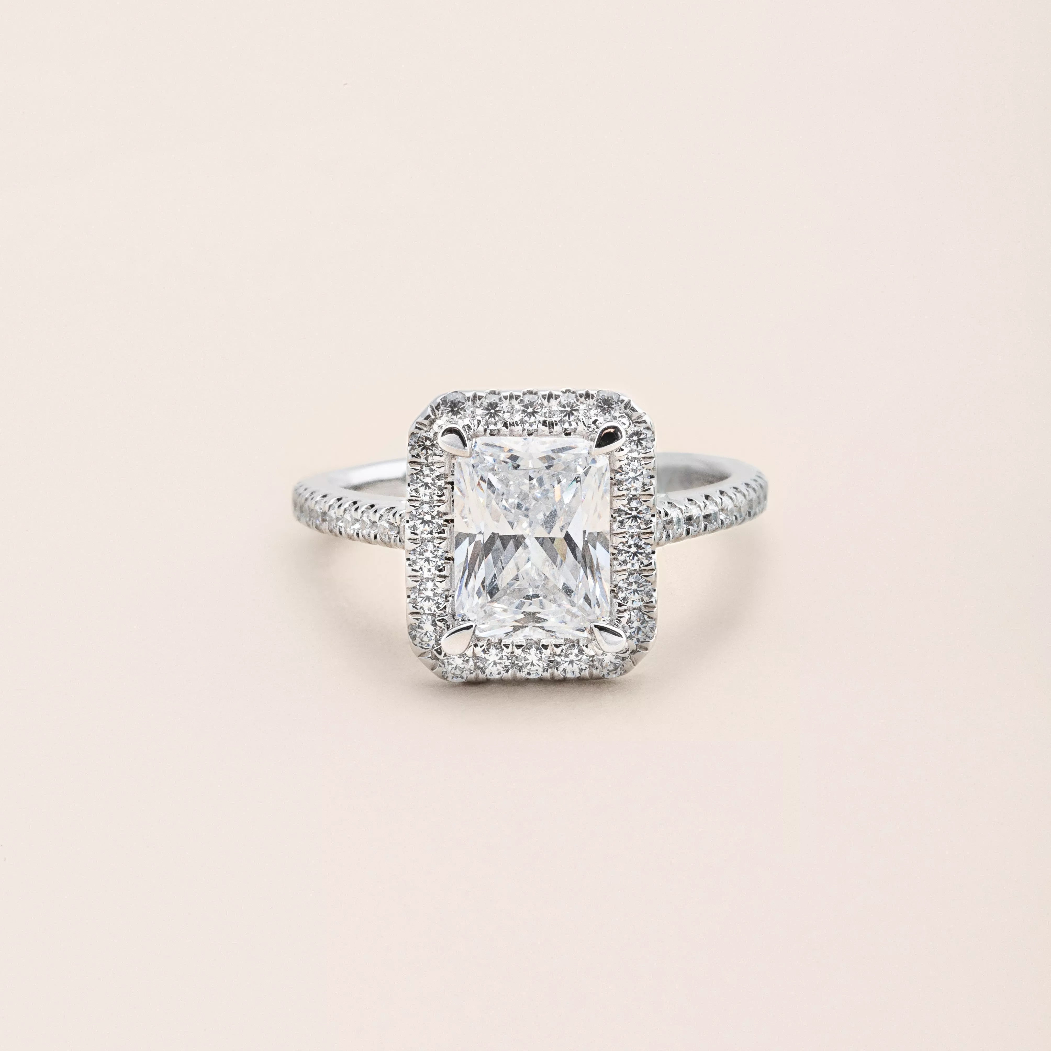 Radiant cut halo sales diamond engagement ring