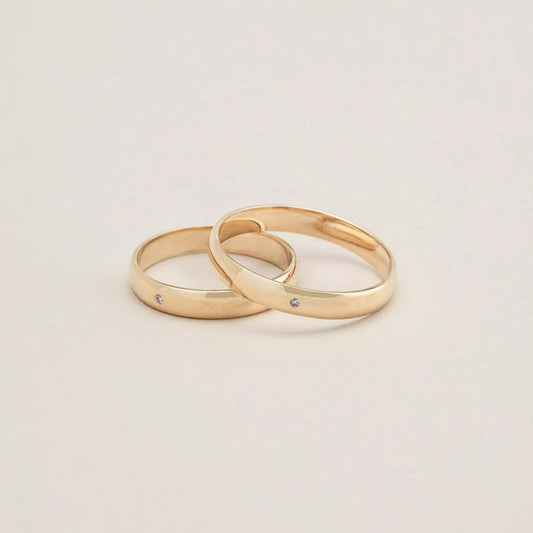 Gold Wedding Band With Diamond Accent In 14K or 18K Recycled Yellow Gold