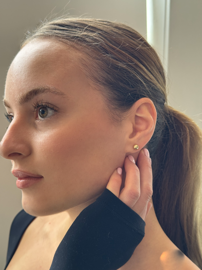 Small ball stud earrings