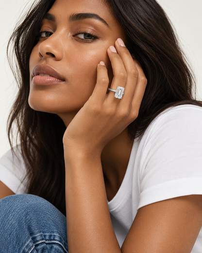 Bague de fiançailles solitaire diamant émeraude