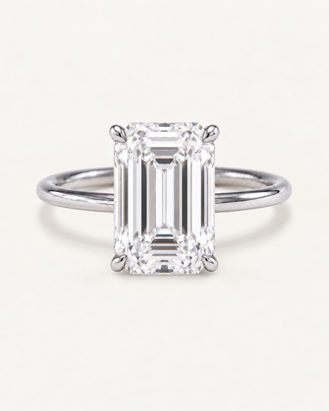 Bague de fiançailles solitaire diamant émeraude