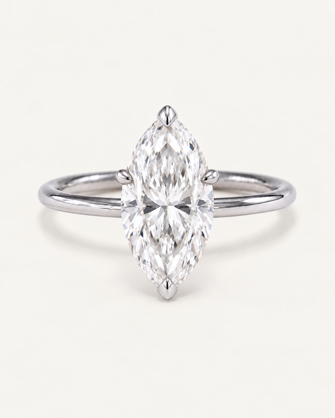 Bague de fiançailles solitaire diamant marquise
