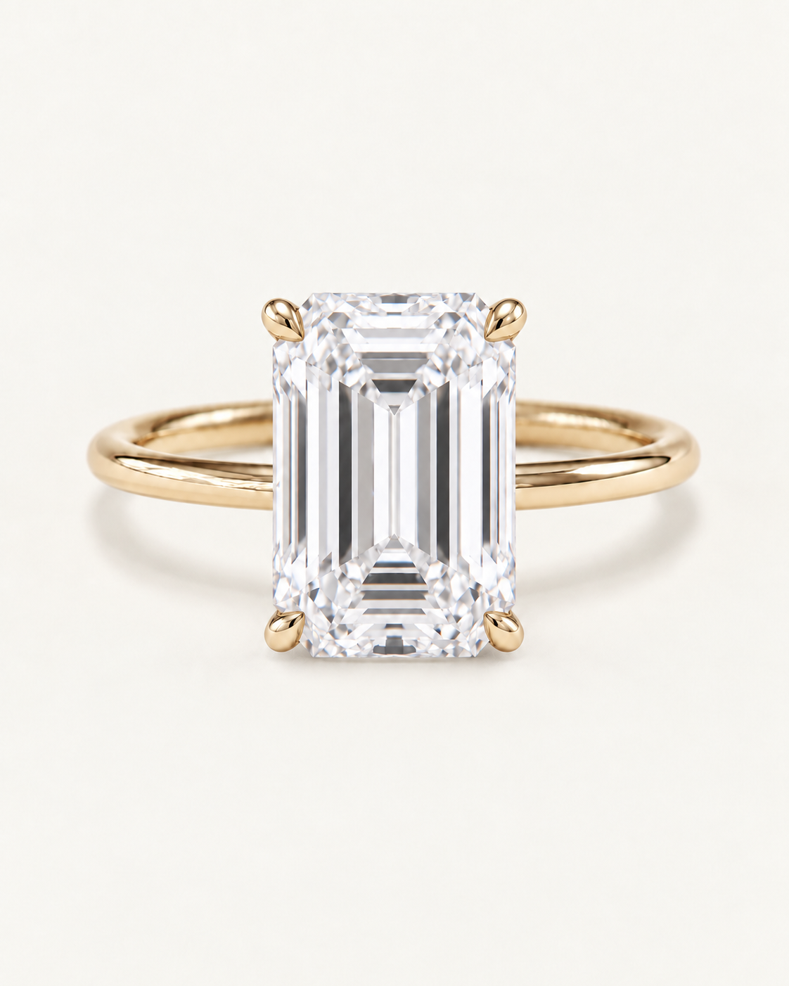 Bague de fiançailles solitaire diamant émeraude