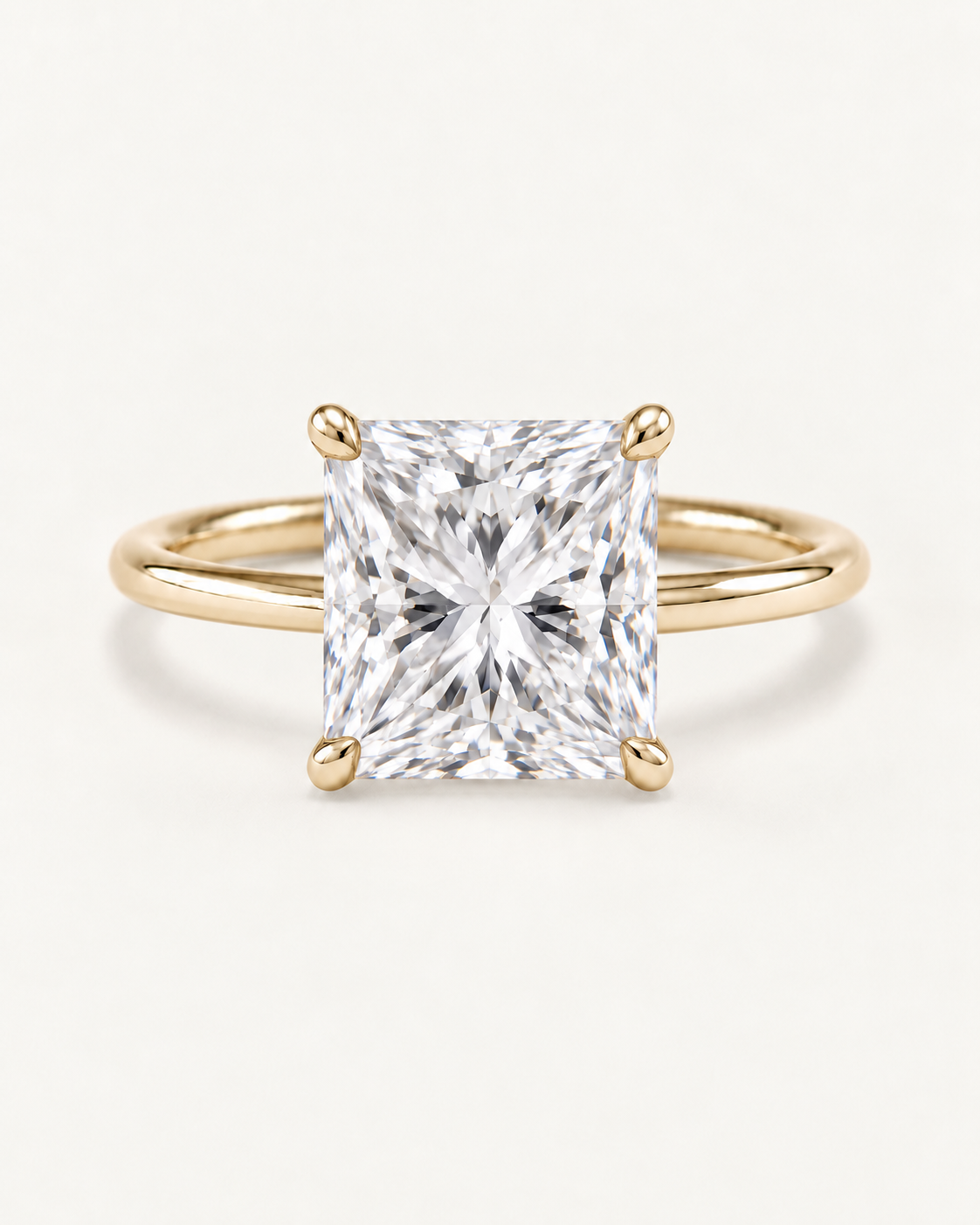 Bague de fiançailles solitaire diamant princesse