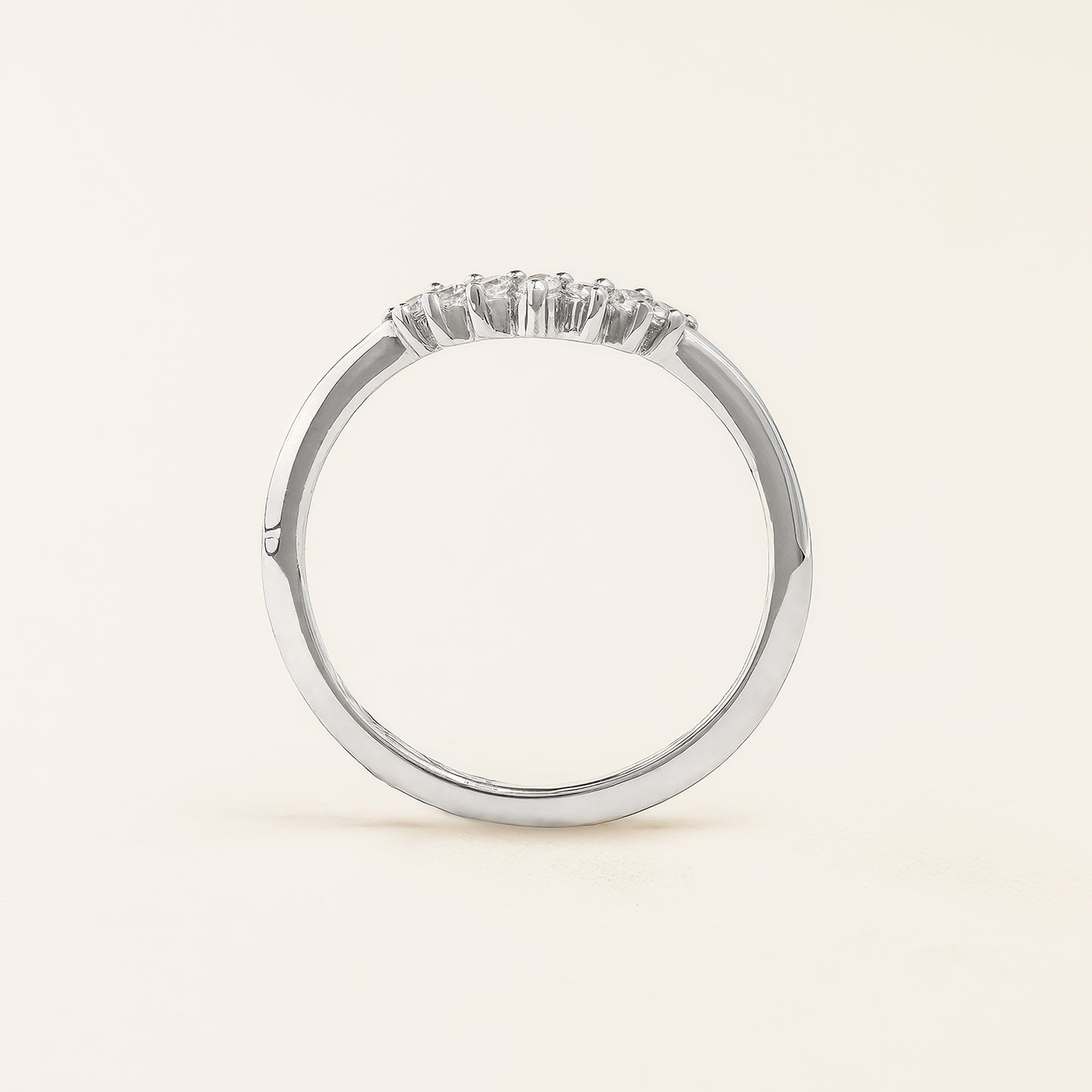 Curved Round Cut Diamond Ring