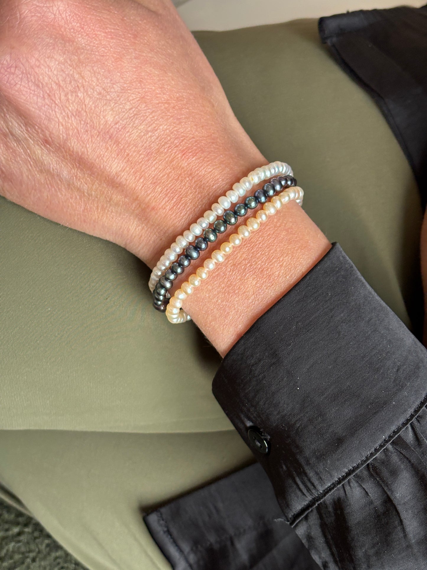 Freshwater pearl bracelet