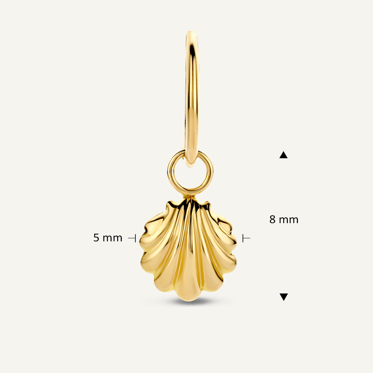 Jackie Amsterdam Seashell Ear Charm in 14K Yellow Gold size and detail view