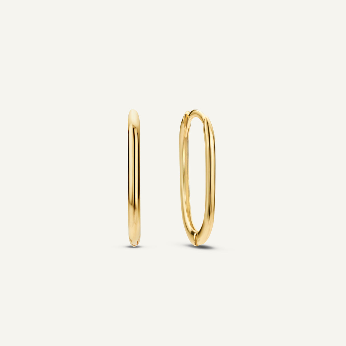 Jackie Grand Place Oval Hoops in 14K Yellow Gold