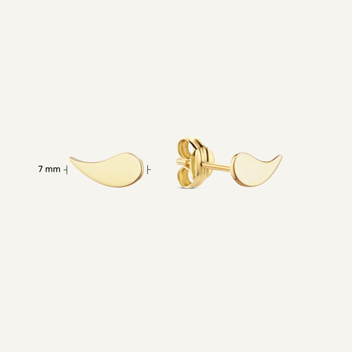 Jackie Carnavale Studs in 14K Yellow Gold dimensions