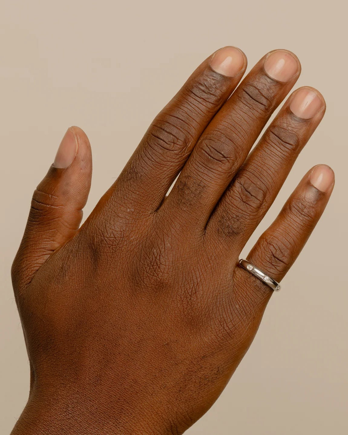 Round Diamond Wedding Band (Ready-to-ship)