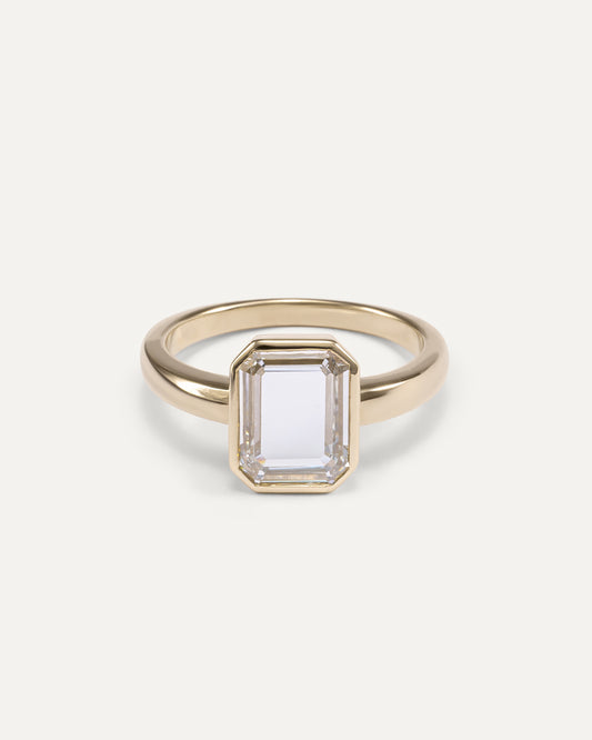 Portrait cut diamond engagement ring