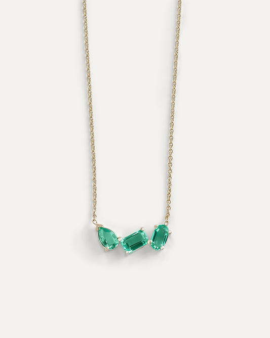Necklace with 3 emeralds mixed shape