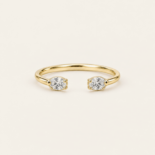 Open Oval Diamond Ring in Gold