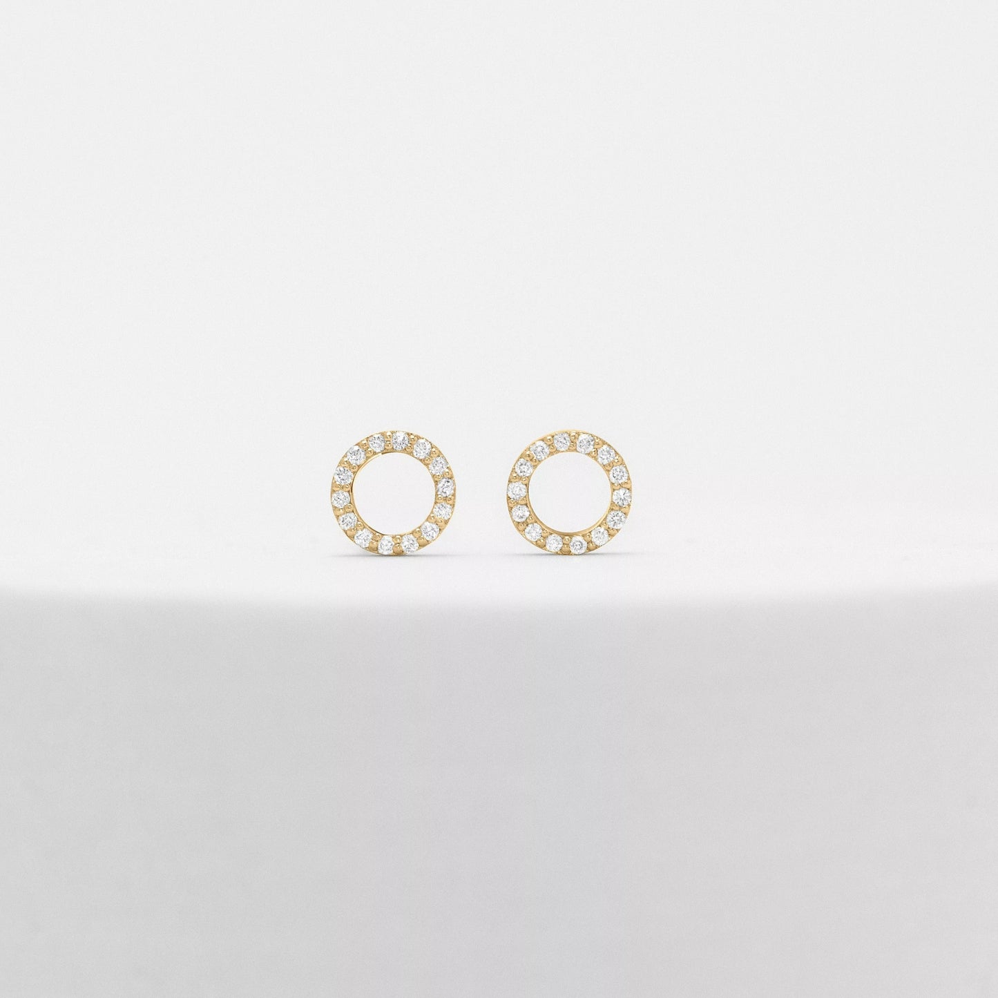 The Yellow Circle Studs Earryings. 14K Recycled Gold