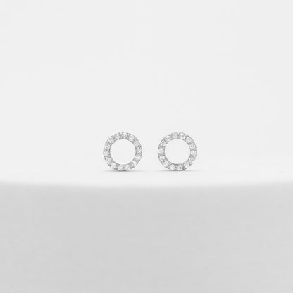 Proud Diamond Circle Diamond Studs Earrings 14K Recycled Gold White