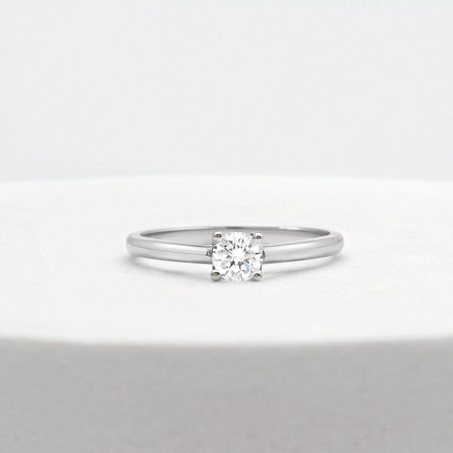 Round Cut Diamond Solitaire Engagement Ring