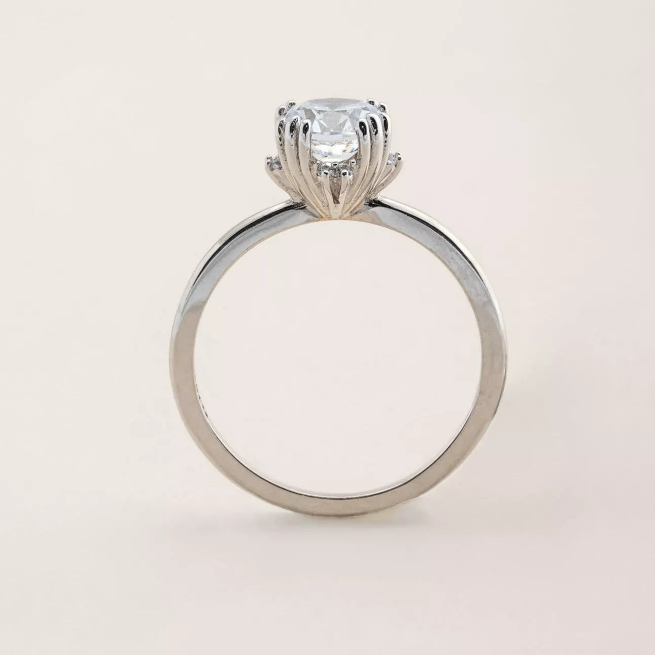 Flat cut diamond ring online