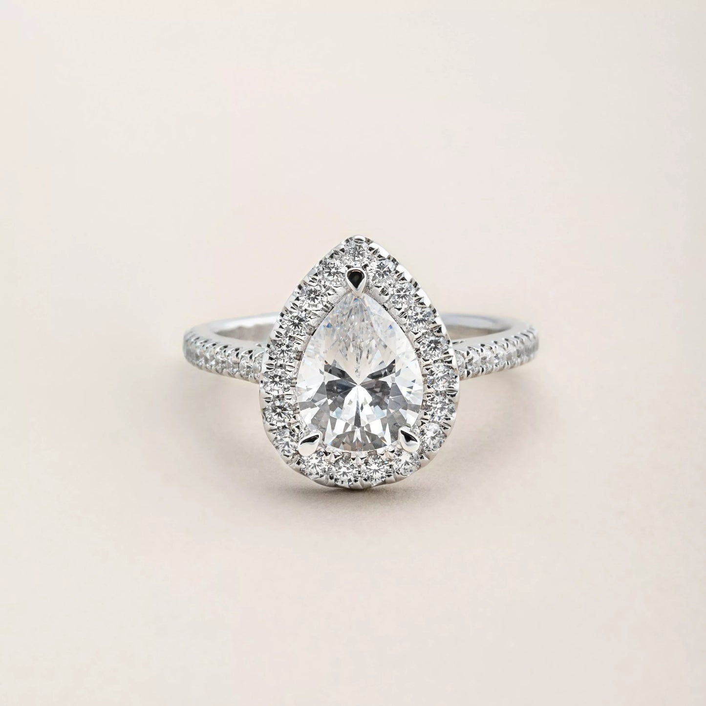 Pear cut halo diamond 2025 engagement rings